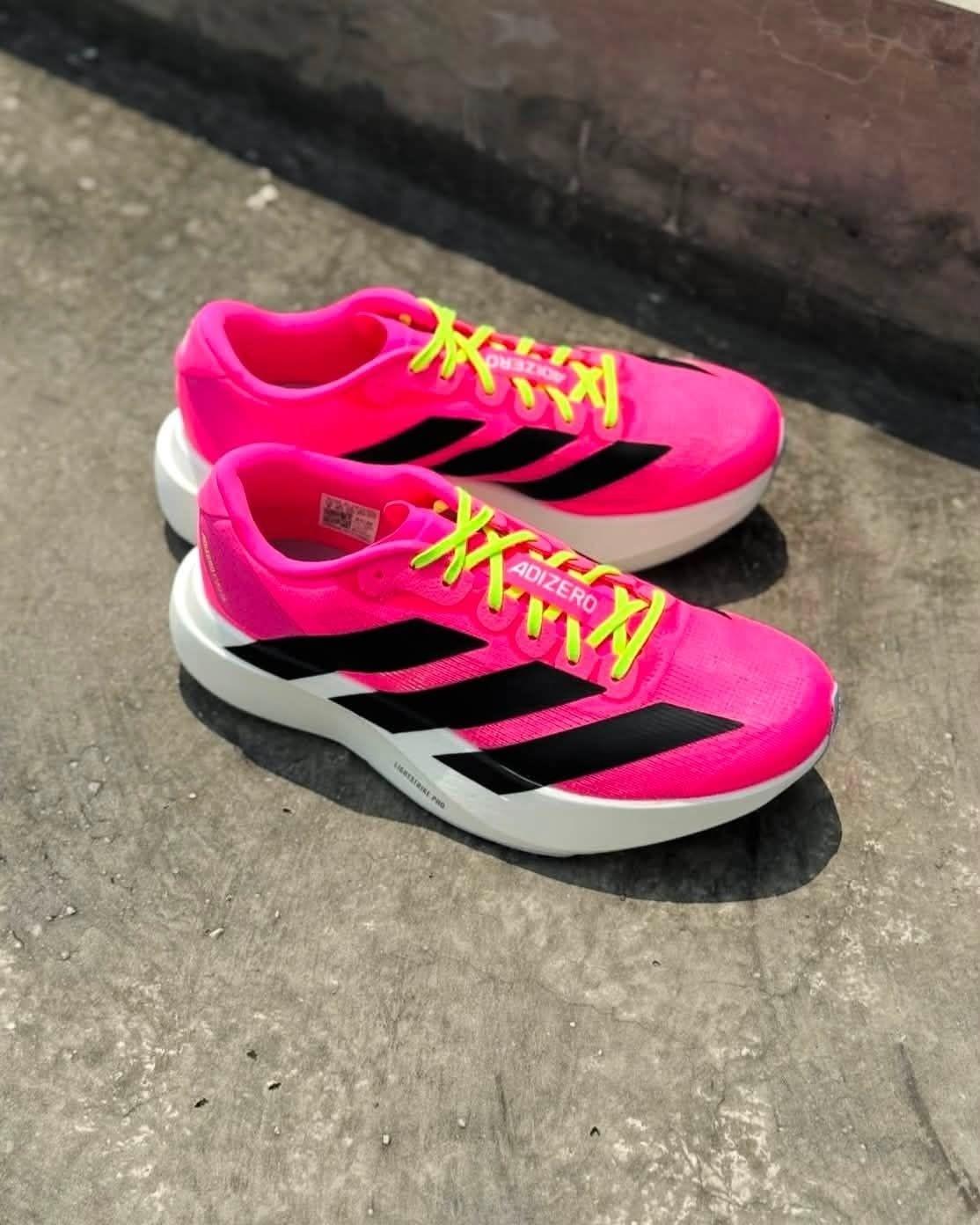 荧光撞色玫红鞋面!Adizero专业马拉松竞速训练鞋耐磨回弹实测